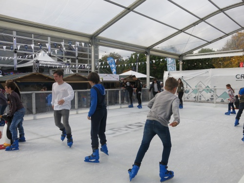 Ice Rink London ski show 2016