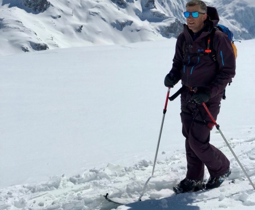 PlanetSKI goes ski touring