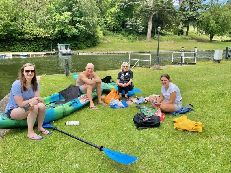 On the Thames with Moose Canoe Hire