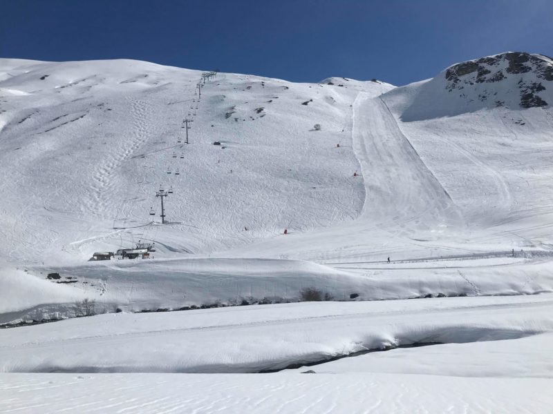 Arcelle piste & Manchet Express lift, Val d'Isere 16 March 2020 - photo Alex Beuchert