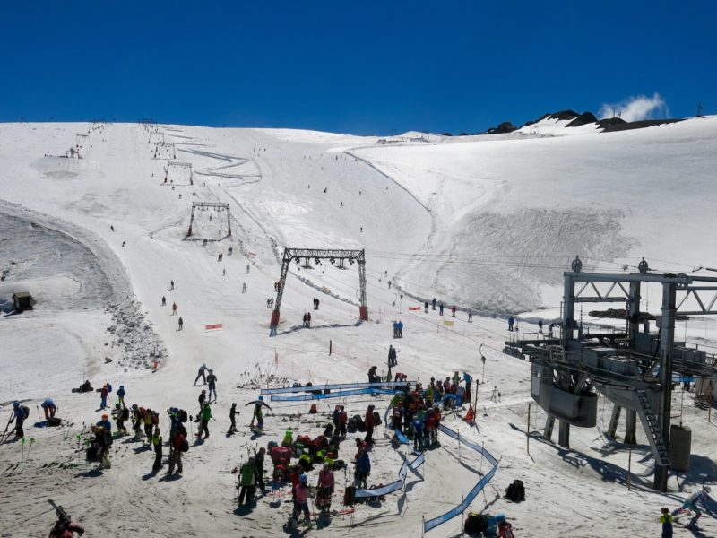 Summer skiing in Les2Alpes