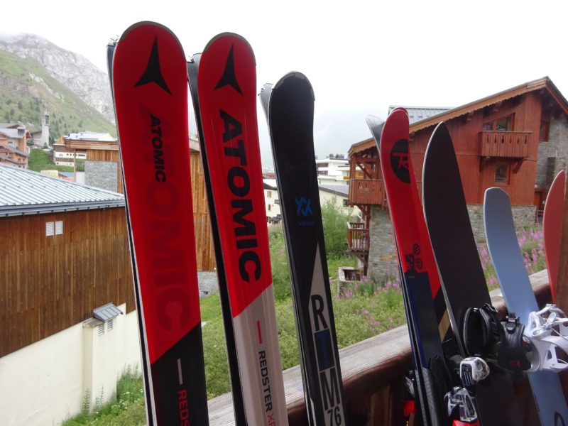 Intersport skis