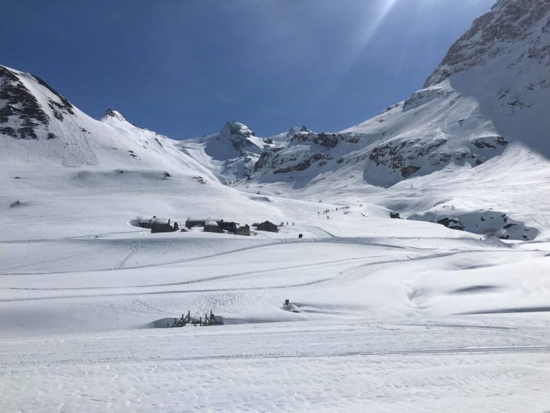 Walkers in the Manchet Valley, Val d'Isere 16 March 2020 - photo Alex Beuchert